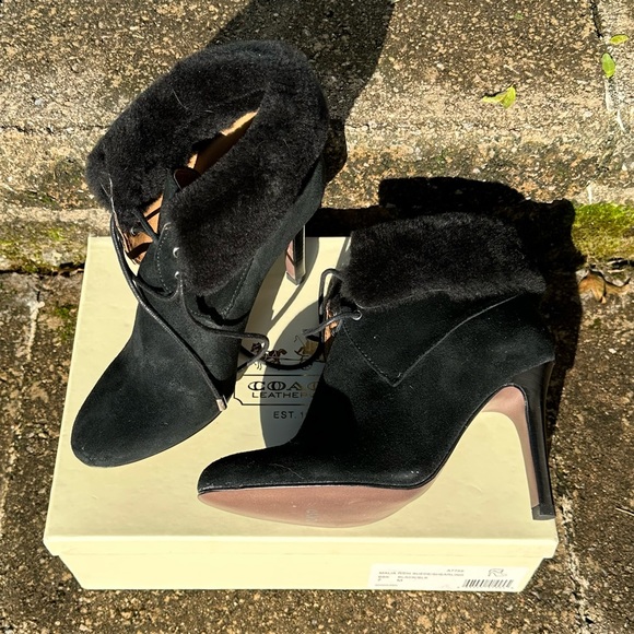 New in box Coach Malia Suede Shearling High Heeled Booties - Picture 3 of 7